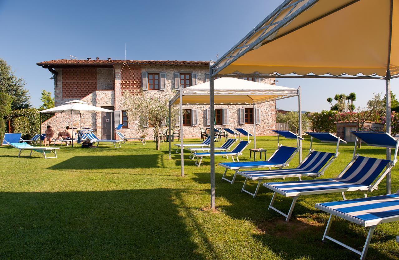Agriturismo Casolare Lucchese Lucca Exteriör bild