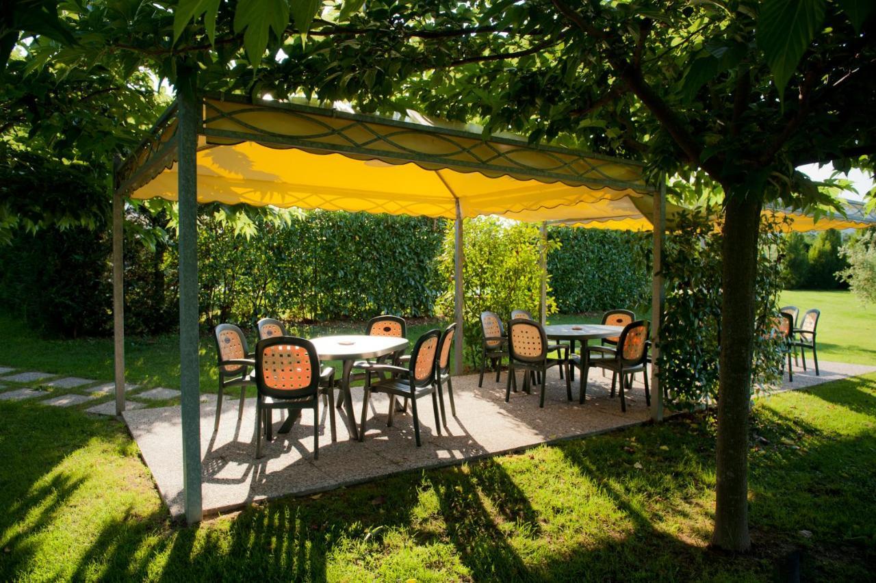 Agriturismo Casolare Lucchese Lucca Exteriör bild