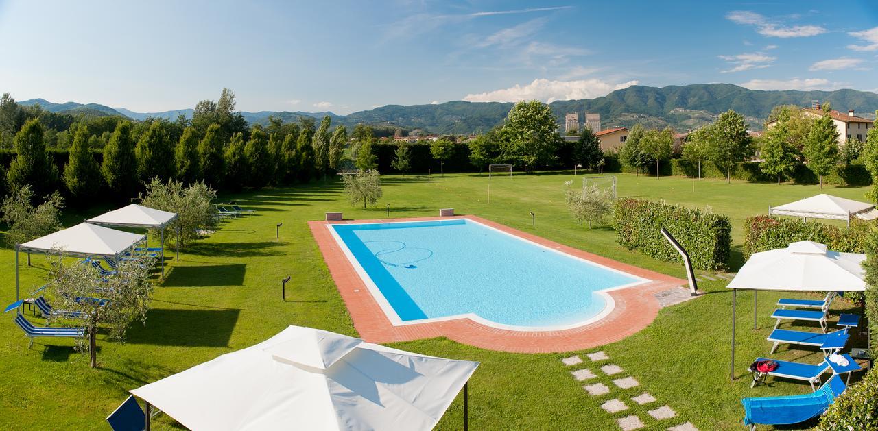 Agriturismo Casolare Lucchese Lucca Exteriör bild