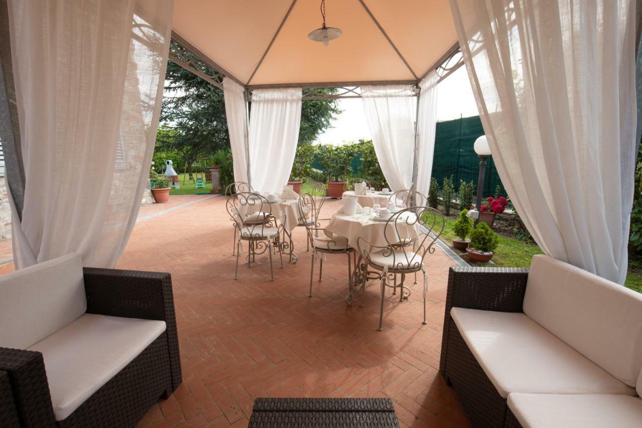 Agriturismo Casolare Lucchese Lucca Exteriör bild